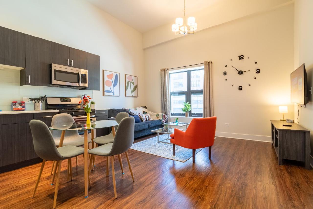 Mccormick Place 420 Friendly 3Br In Downtown Chicago With Optional Parking Sleeps 8 Guests Near Soldier Field, Grant Park And Lakefront Trail Kültér fotó